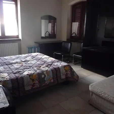 La Vigna Del Parroco Apartment Verduno Room photo