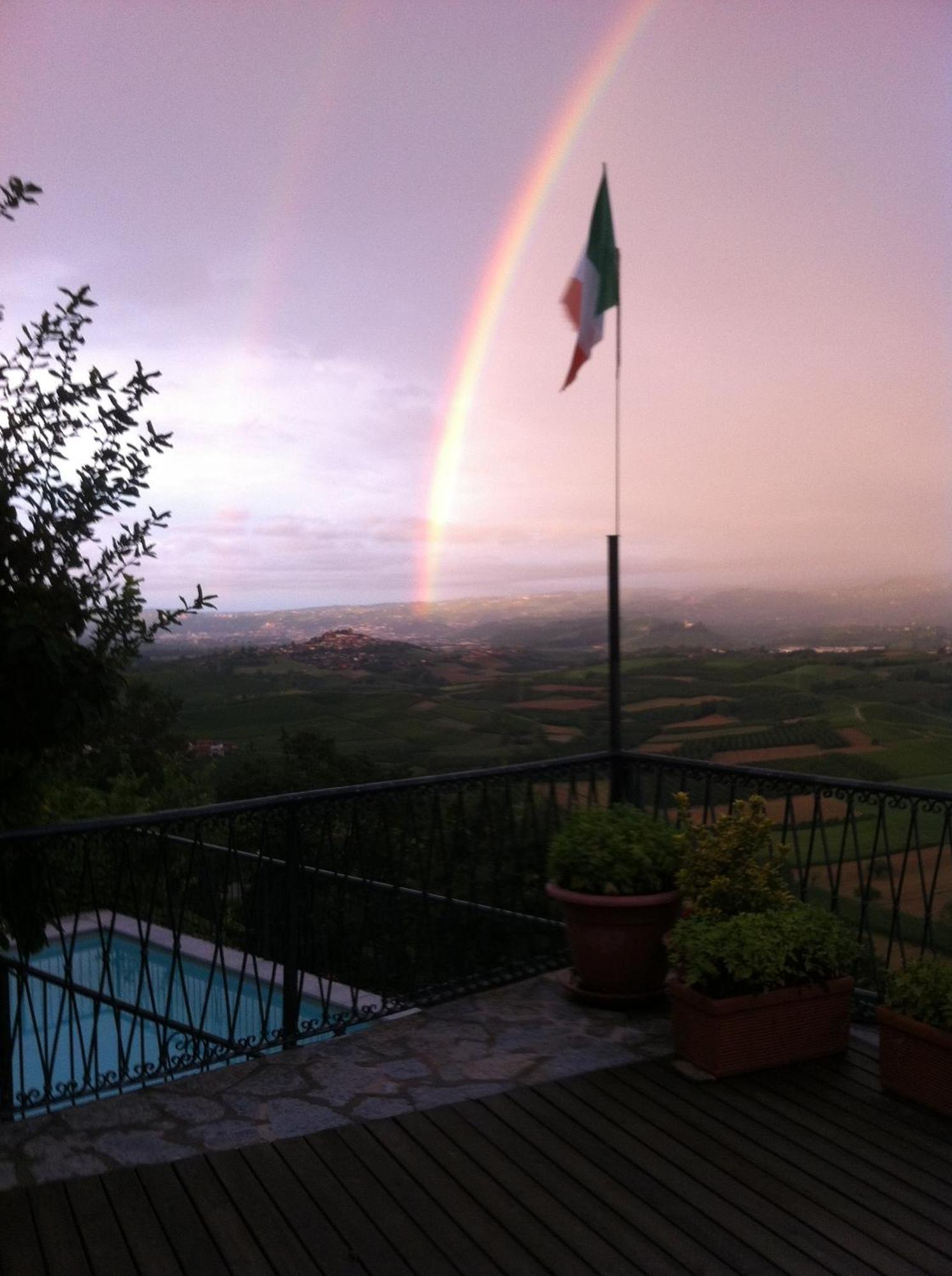 La Vigna Del Parroco Apartment Verduno